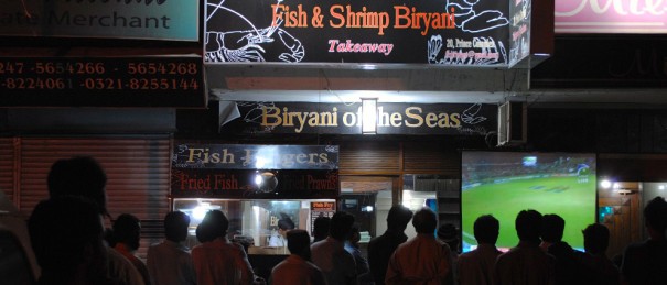 Biryani_crowd